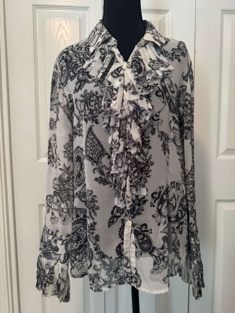 CAbi Black and White Ruffle Front Paisley Blouse Medium